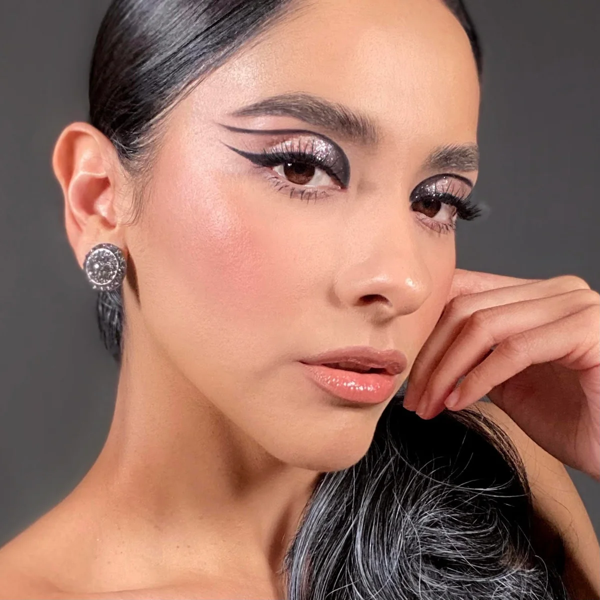 Moira DIAMOND DAZE LIQUID SHADOW (012, STARDUST)