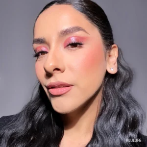 Moira DIAMOND DAZE LIQUID SHADOW (028, CHILL)