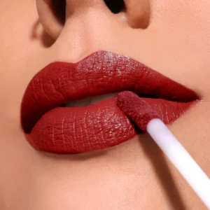 Moira LIP DIVINE LIQUID LIPSTICK (016, SASSY)