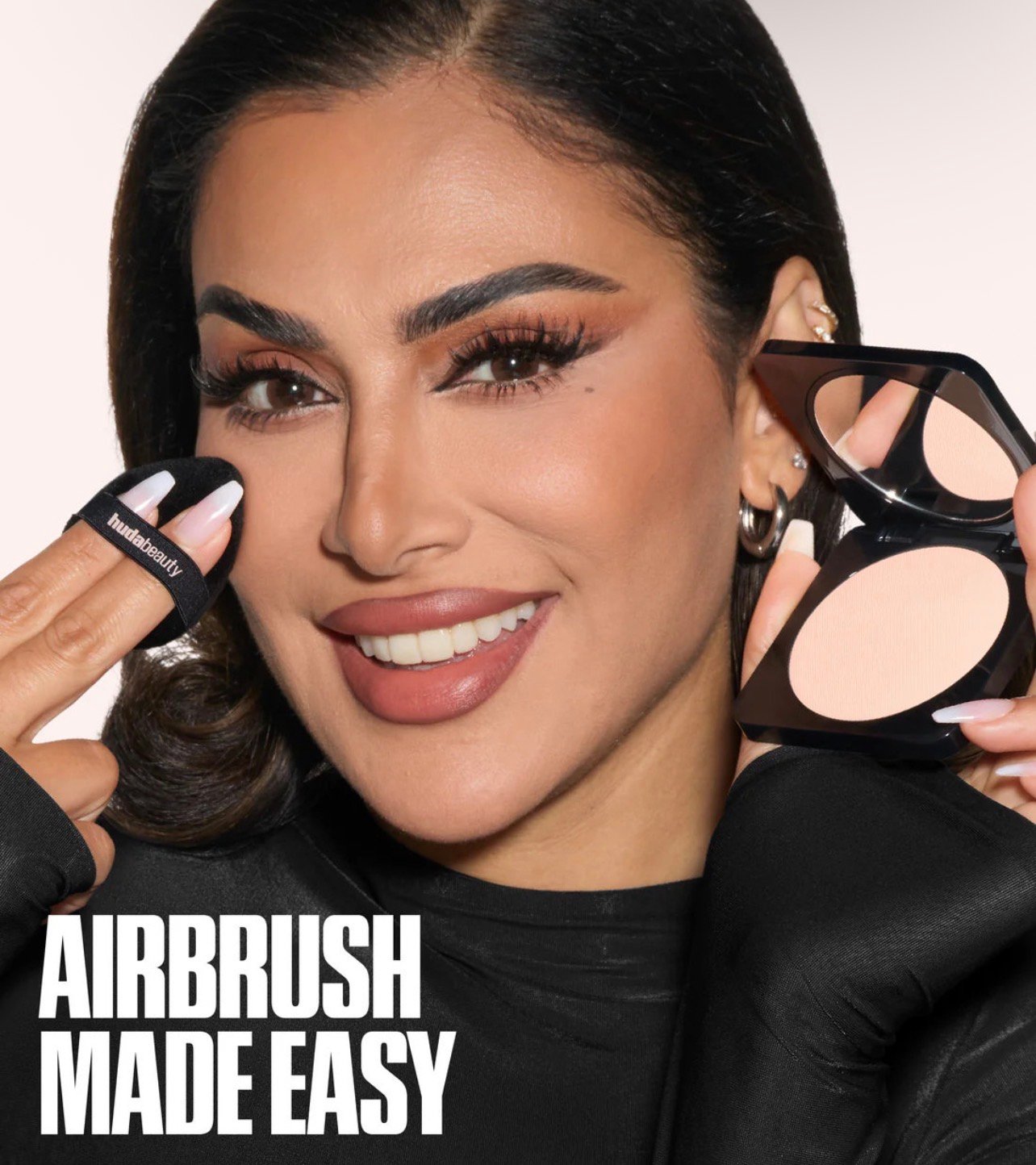 Huda Beauty EASY BAKE PRESSED POWDER Peach Cupcake - Image 3