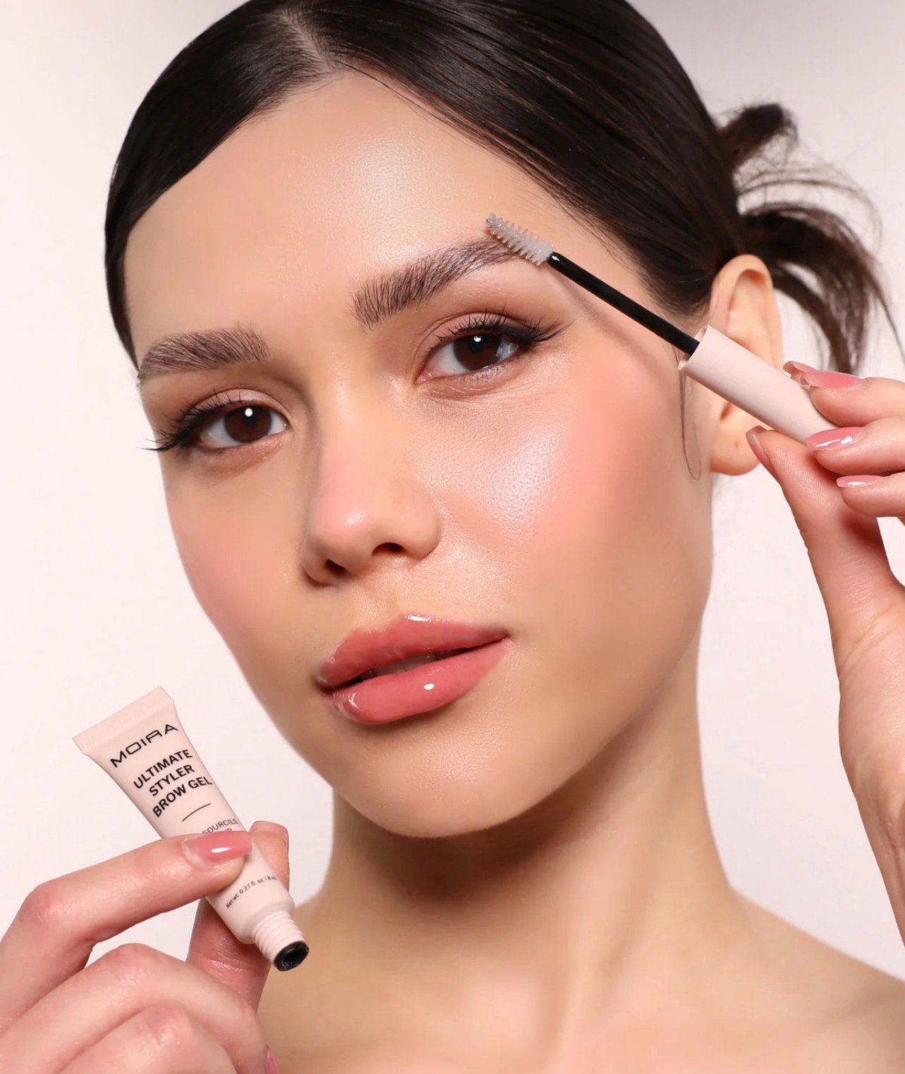 Moira ULTIMATE STYLER BROW GEL (001, CLEAR) - Image 3