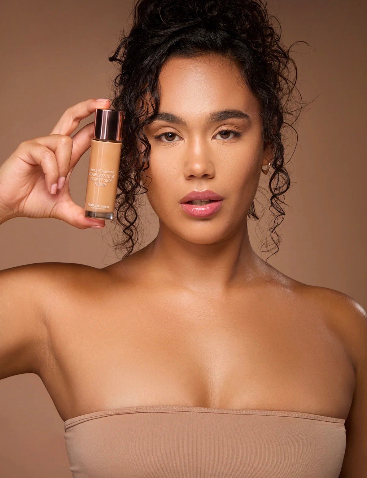 Beauty creations FLAWLESS STAY GLOWY SKIN FILTER 02GB - Image 2
