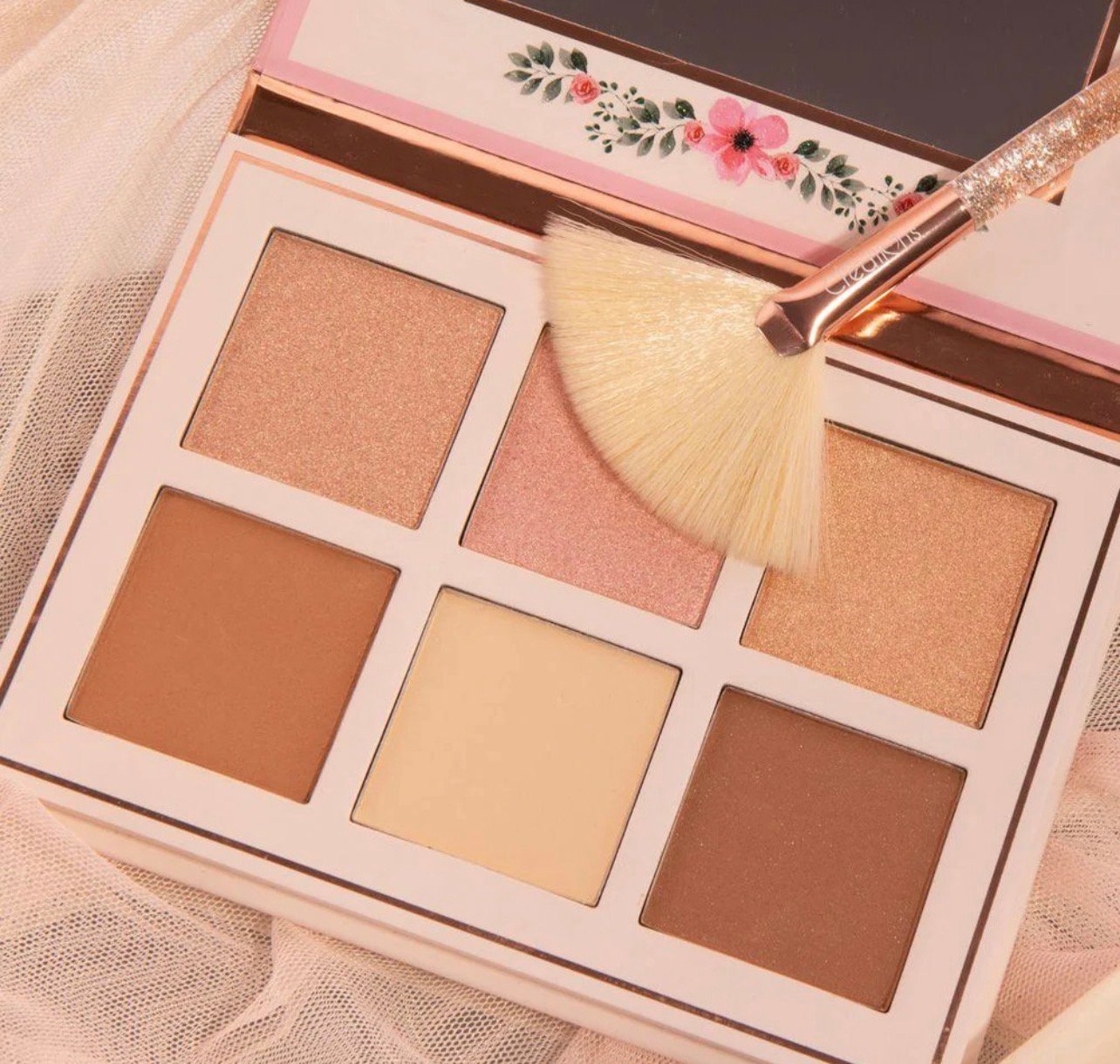 Beauty creations FLORAL BLOOM HIGHLIGHT & CONTOUR KIT - Image 2