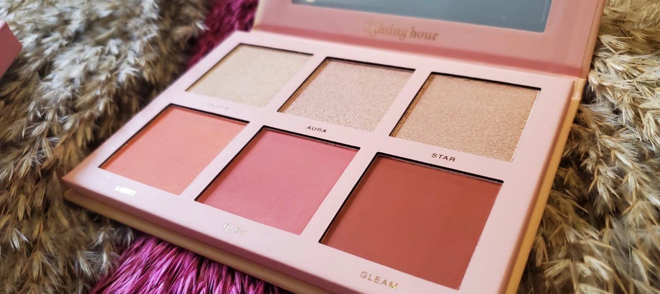 BEAUTY CREATIONS FLORAL BLOOM BLUSH PALETTE - Image 3