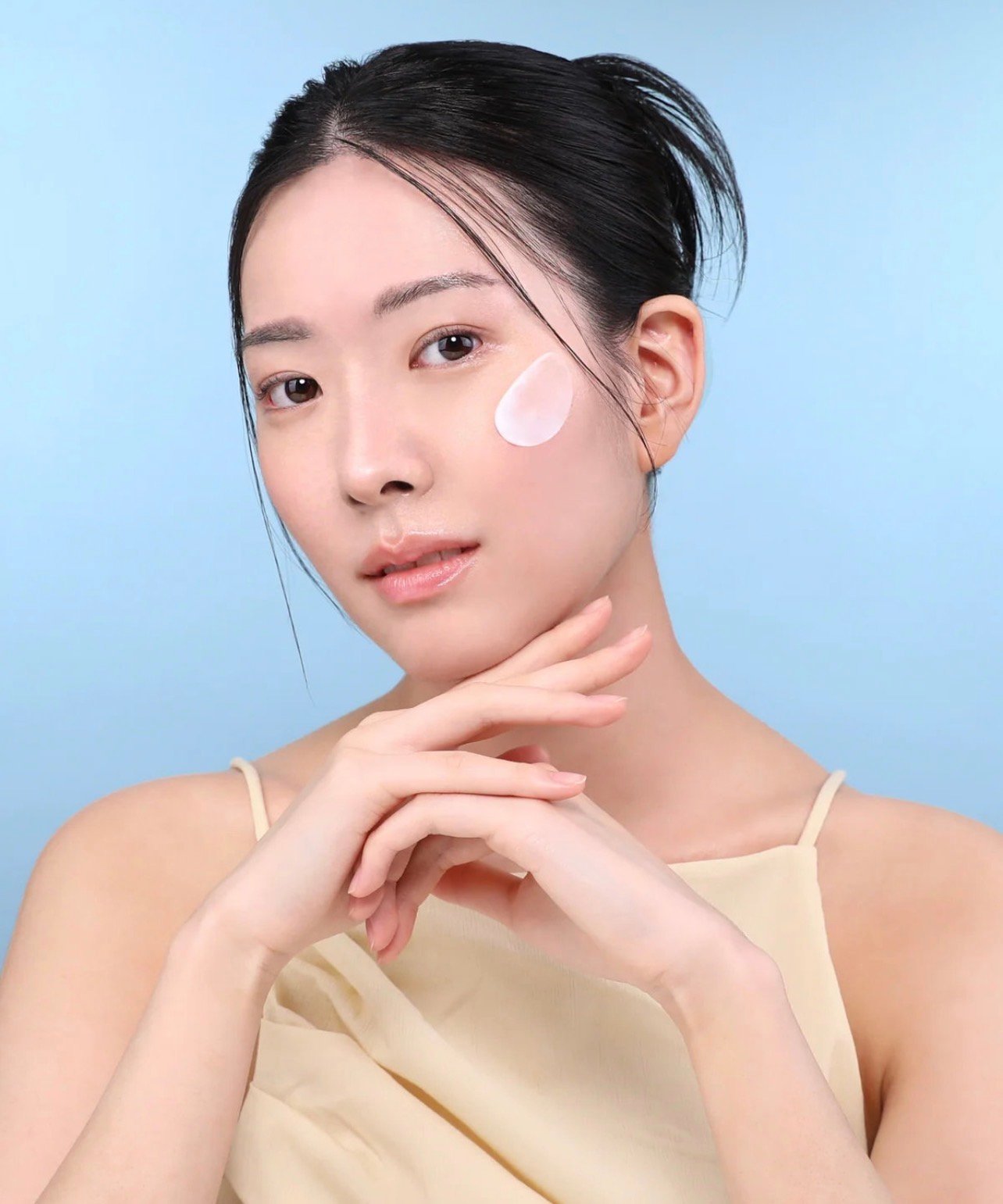 Moira Hyaluronic Oil Free Matte Moisturizer - Image 2
